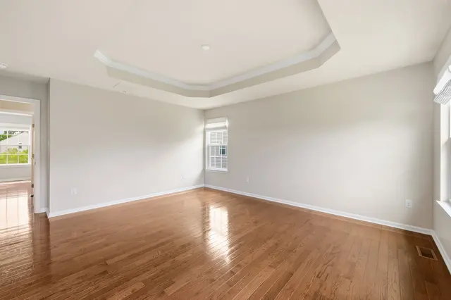 805 Pointe View Drive gallery image 23