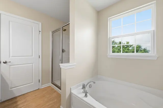 805 Pointe View Drive gallery image 35