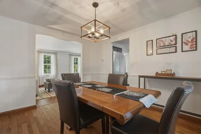 8063 Broadlawn Dr gallery image 6