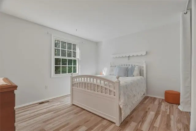 8063 Broadlawn Dr gallery image 9
