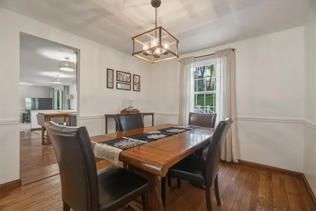 8063 Broadlawn Dr gallery image 19