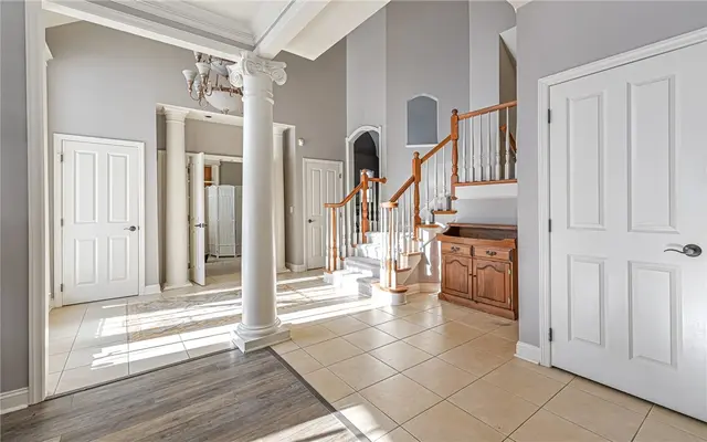 807 Gallant Fox Ln gallery image 12