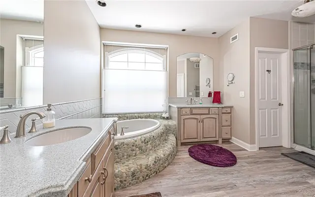 807 Gallant Fox Ln gallery image 20