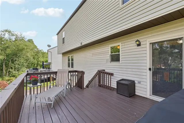 808 Glendale Court gallery image 31