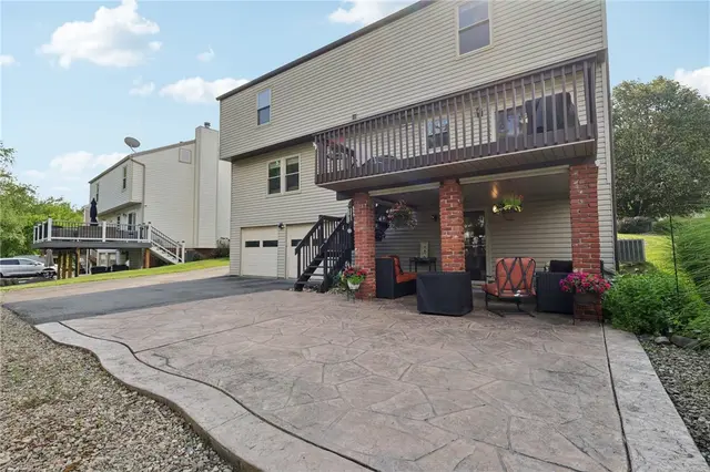 808 Glendale Court gallery image 35