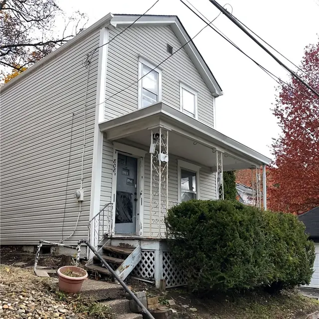 808 Lake St gallery image 6