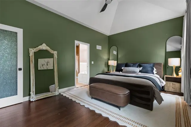808 Strasburg Dr gallery image 5