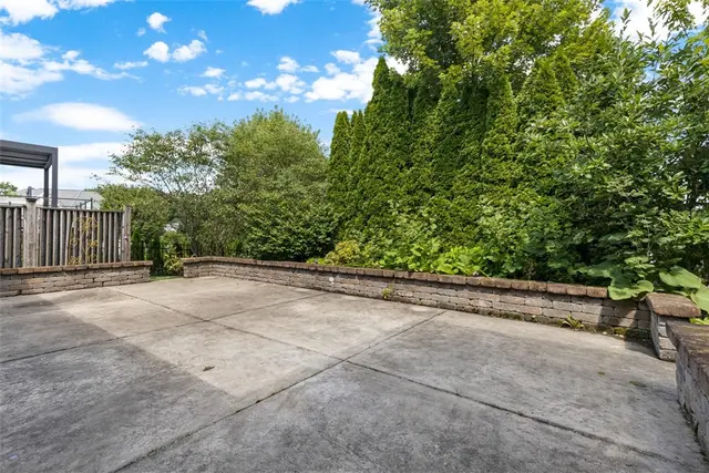 808 Strasburg Dr gallery image 22