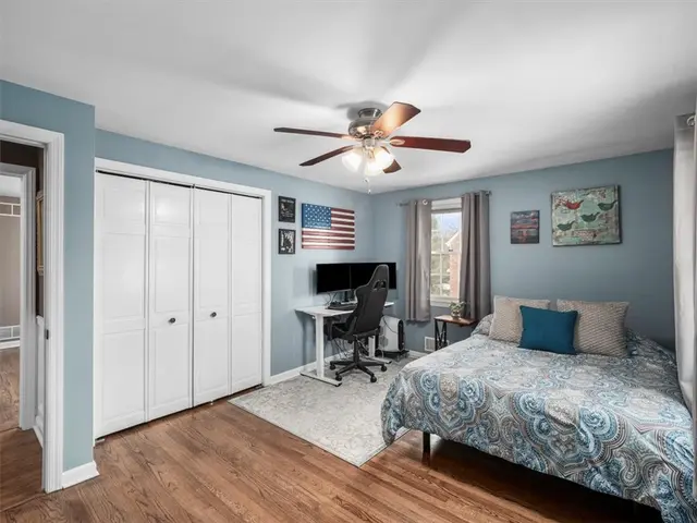 8084 Dormar Ct gallery image 29