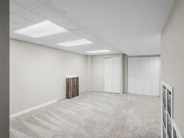 8084 Dormar Ct gallery image 30
