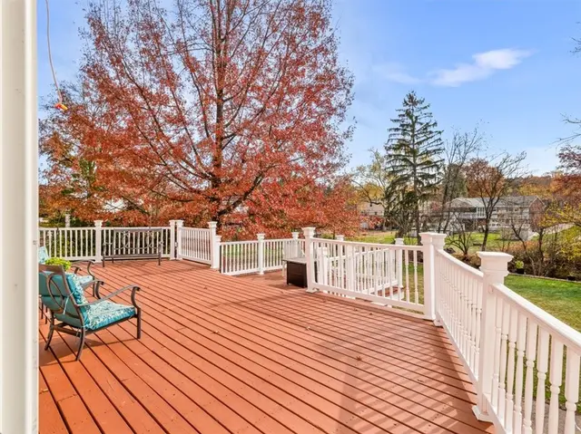 8084 Dormar Ct gallery image 37