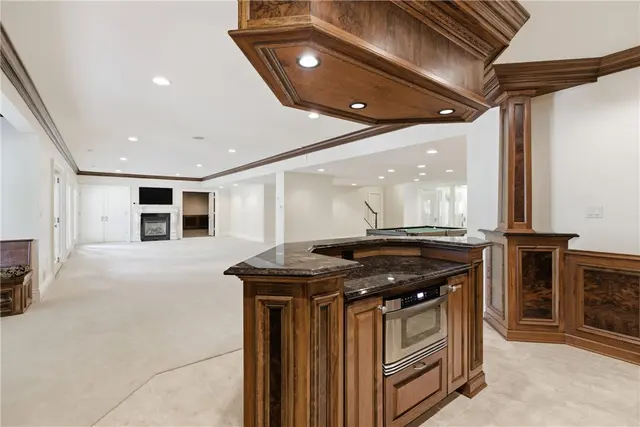 810 Chapel Hill Ct gallery image 32