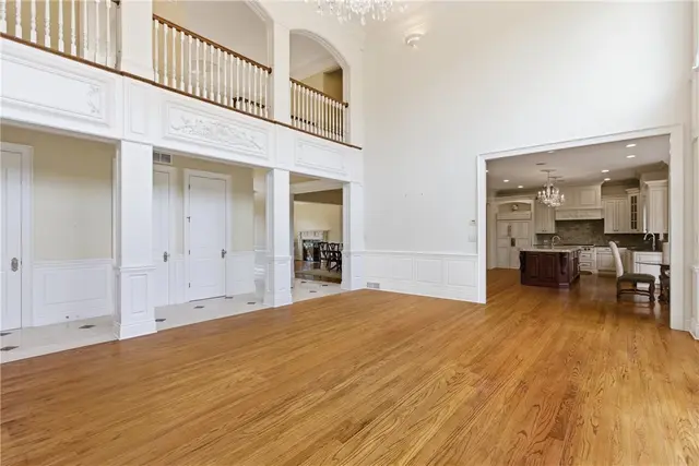810 Chapel Hill Ct gallery image 39