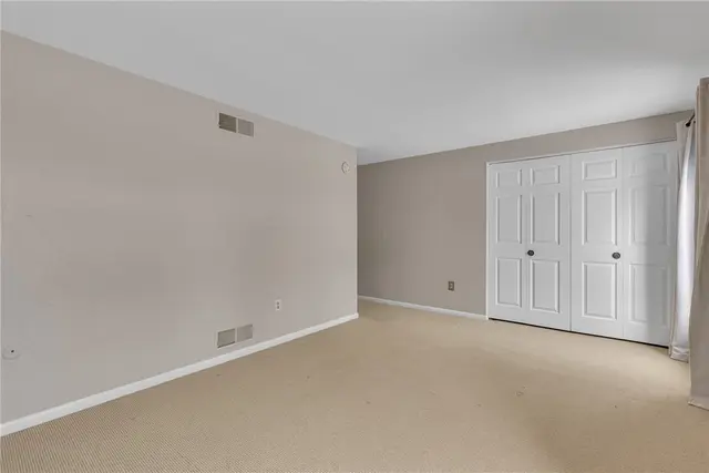 812 Sewickley Heights Drive gallery image 4