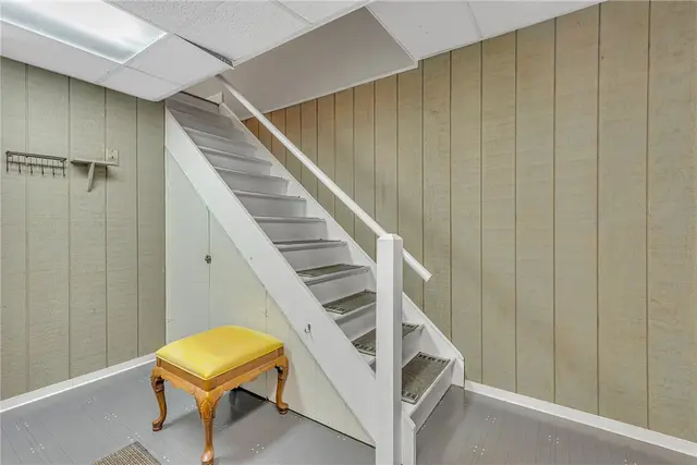 812 Sewickley Heights Drive gallery image 9
