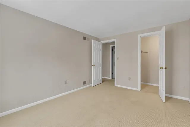 812 Sewickley Heights Drive gallery image 12