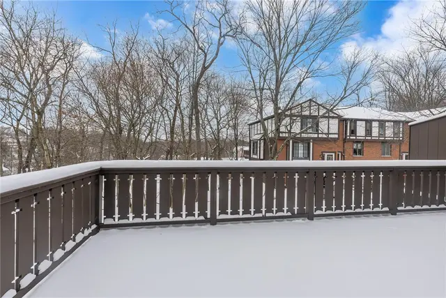812 Sewickley Heights Drive gallery image 15