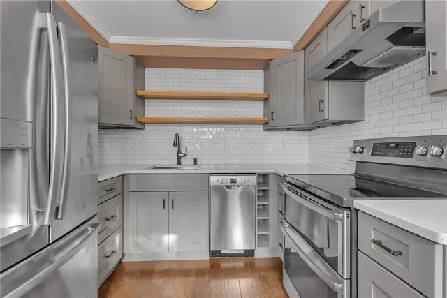 812 Sewickley Heights Drive gallery image 18