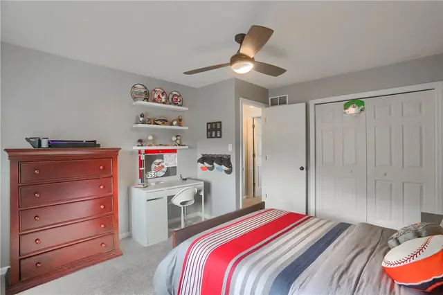 814 Graywyck Dr gallery image 5