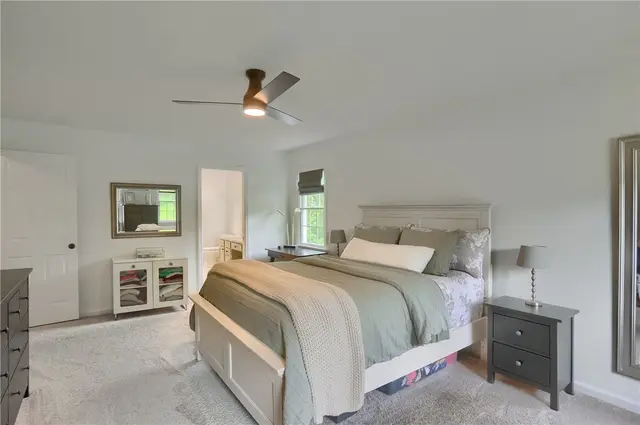 814 Graywyck Dr gallery image 7