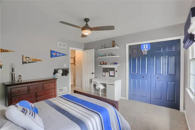814 Graywyck Dr gallery image 20