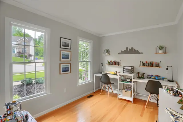 814 Graywyck Dr gallery image 21