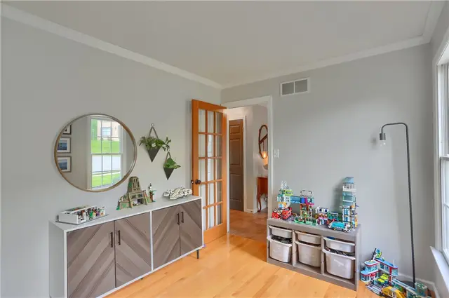 814 Graywyck Dr gallery image 23