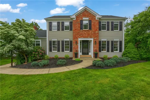 814 Graywyck Dr gallery image 33