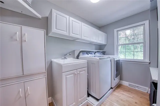 815 Graywyck Dr gallery image 12