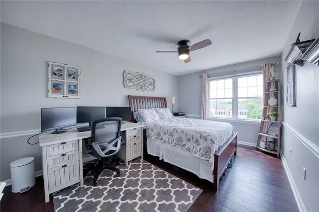 815 Graywyck Dr gallery image 18