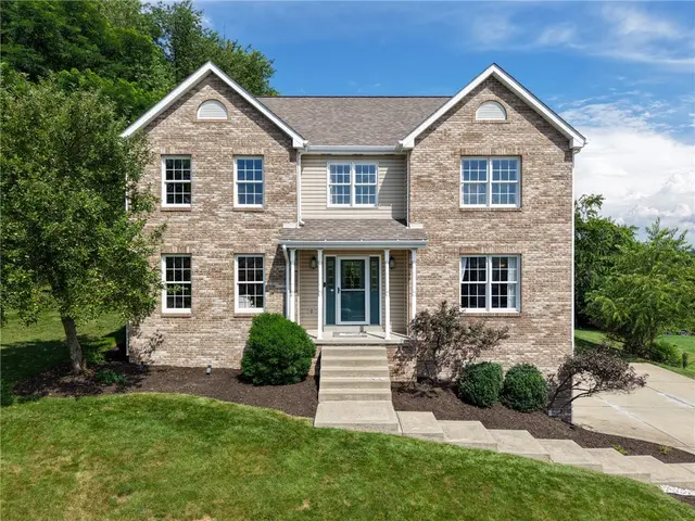 815 Graywyck Dr