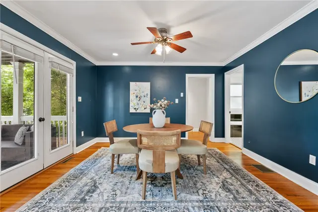 816 Thorn Street gallery image 18