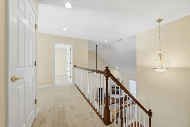 819 Strasburg Drive gallery image 36