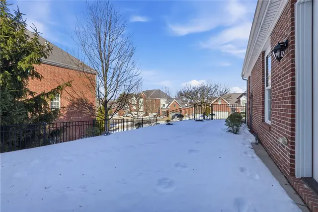 819 Strasburg Drive gallery image 45
