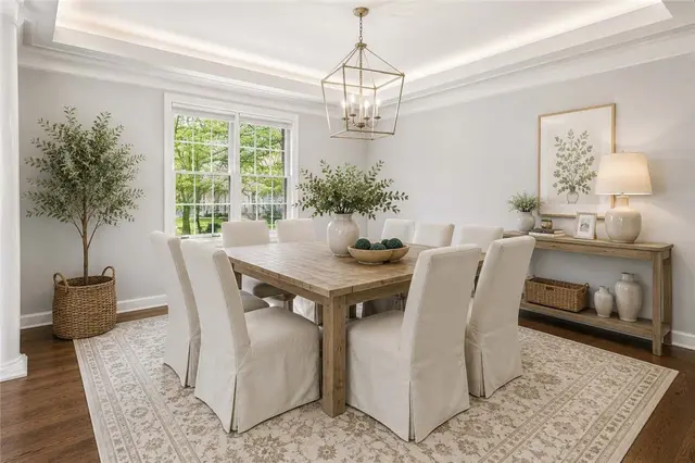 821 Arbordale Lane gallery image 30