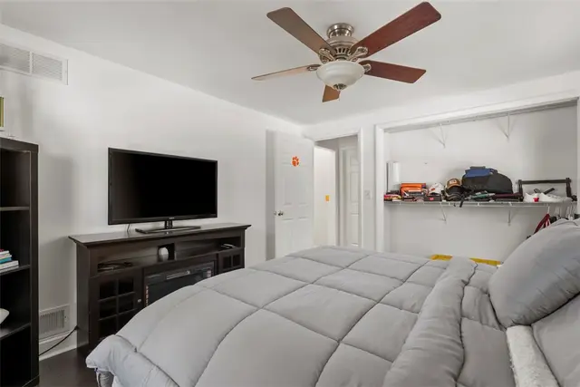 8214 Brittany Ct gallery image 12