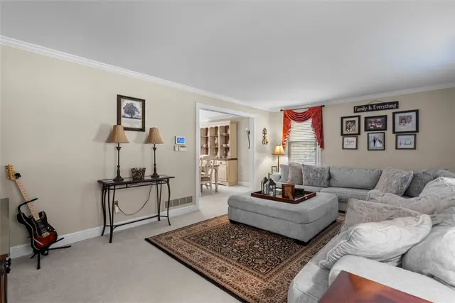 8214 Brittany Ct gallery image 15