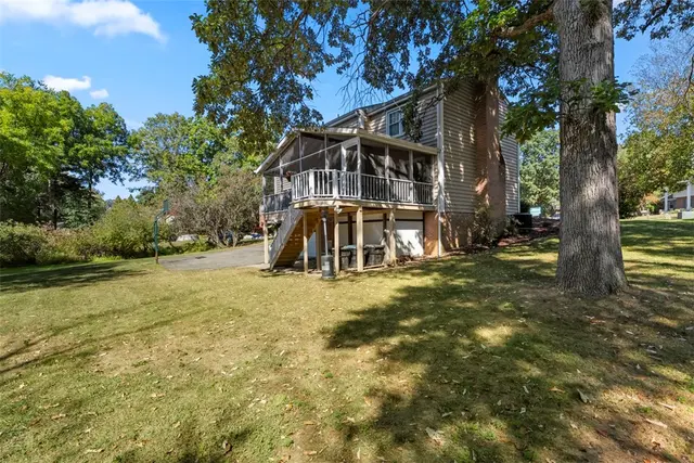 8214 Brittany Ct gallery image 37