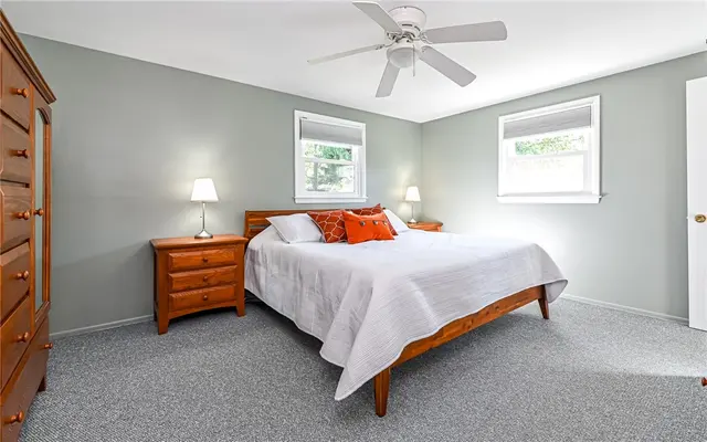 8220 Post Rd gallery image 13