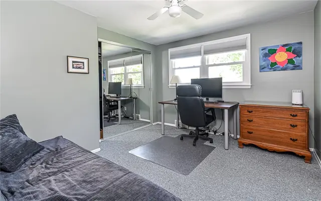 8220 Post Rd gallery image 23