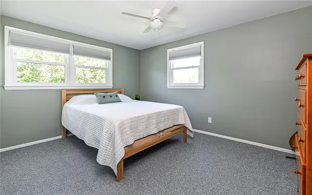 8220 Post Rd gallery image 33