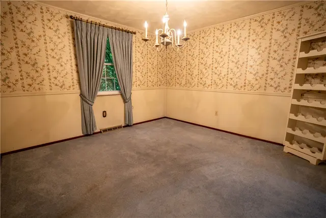 8229 E Van Buren Dr gallery image 3