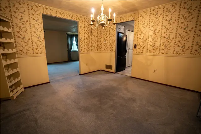 8229 E Van Buren Dr gallery image 8