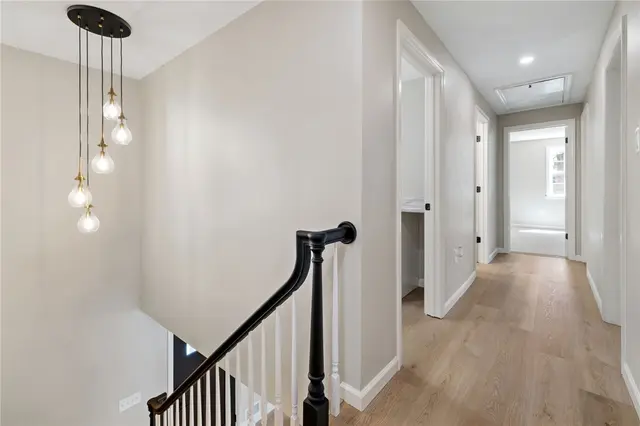 8241 Thompson Run gallery image 10