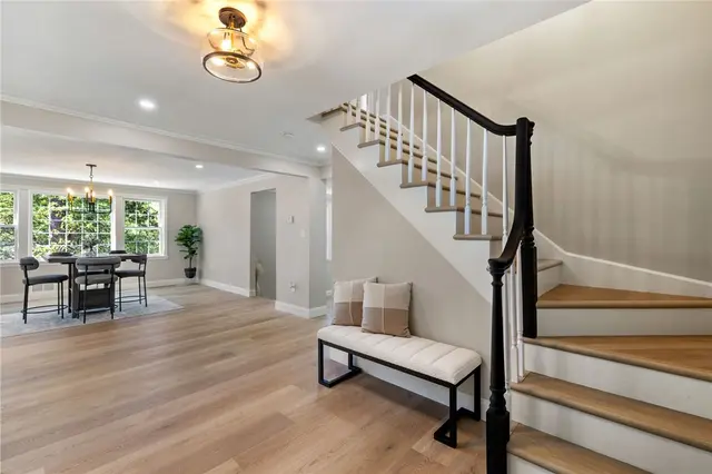 8241 Thompson Run gallery image 21