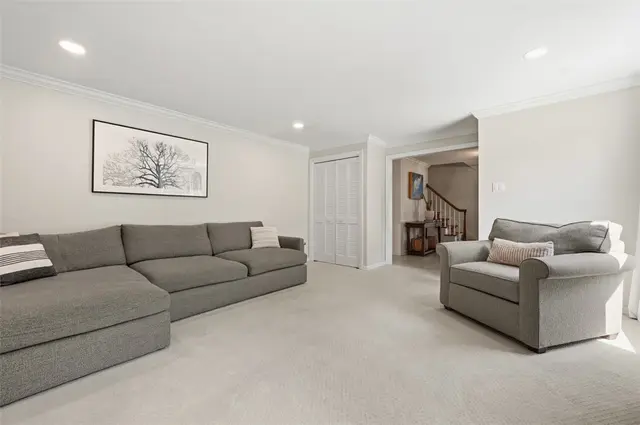 8273 Brittany Pl gallery image 15