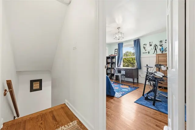 8273 Brittany Pl gallery image 31