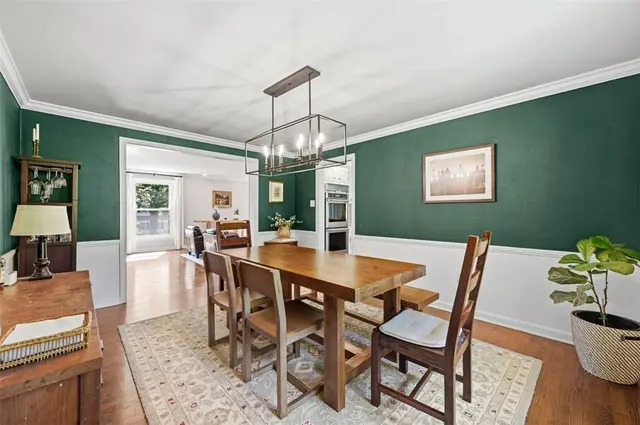 8273 Brittany Pl gallery image 34