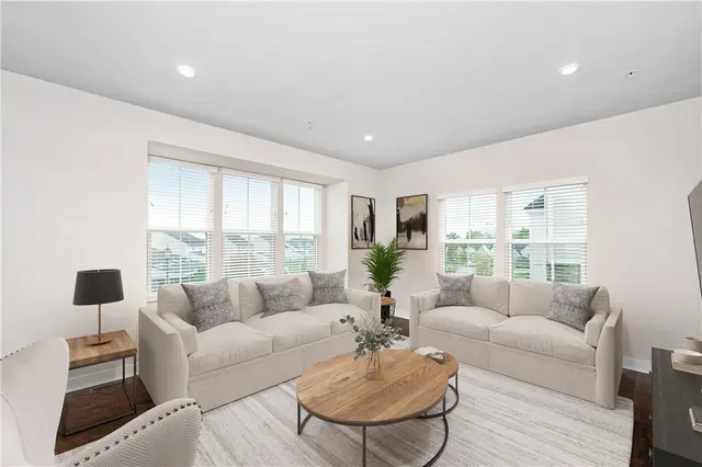 828 Theda Dori Street