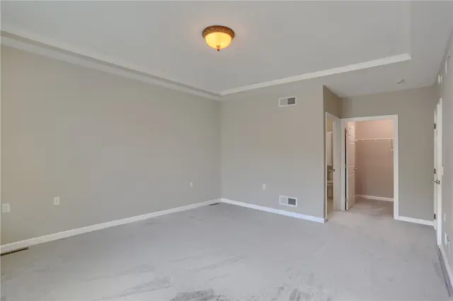 828 Village Dr gallery image 19